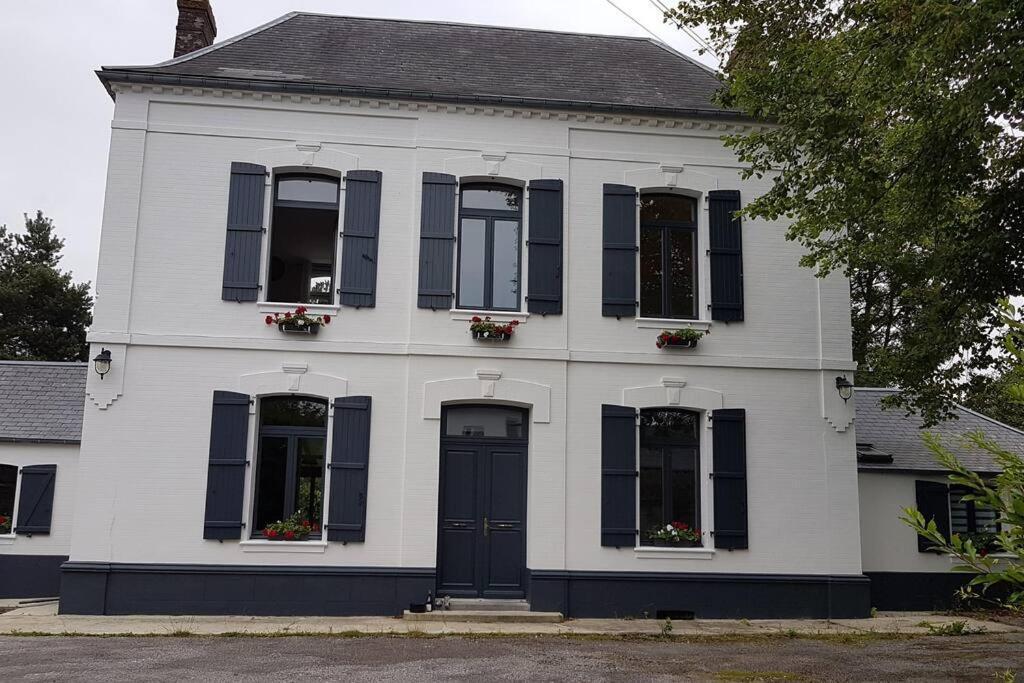 Maison De Maitre. Calme, Wifi, Cour Fermee. Feuquieres-en-Vimeu Exterior photo